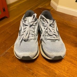 Brooks Glycerin 18 Womens 9 Wide